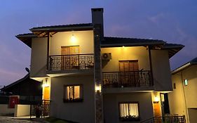 Le Cottage